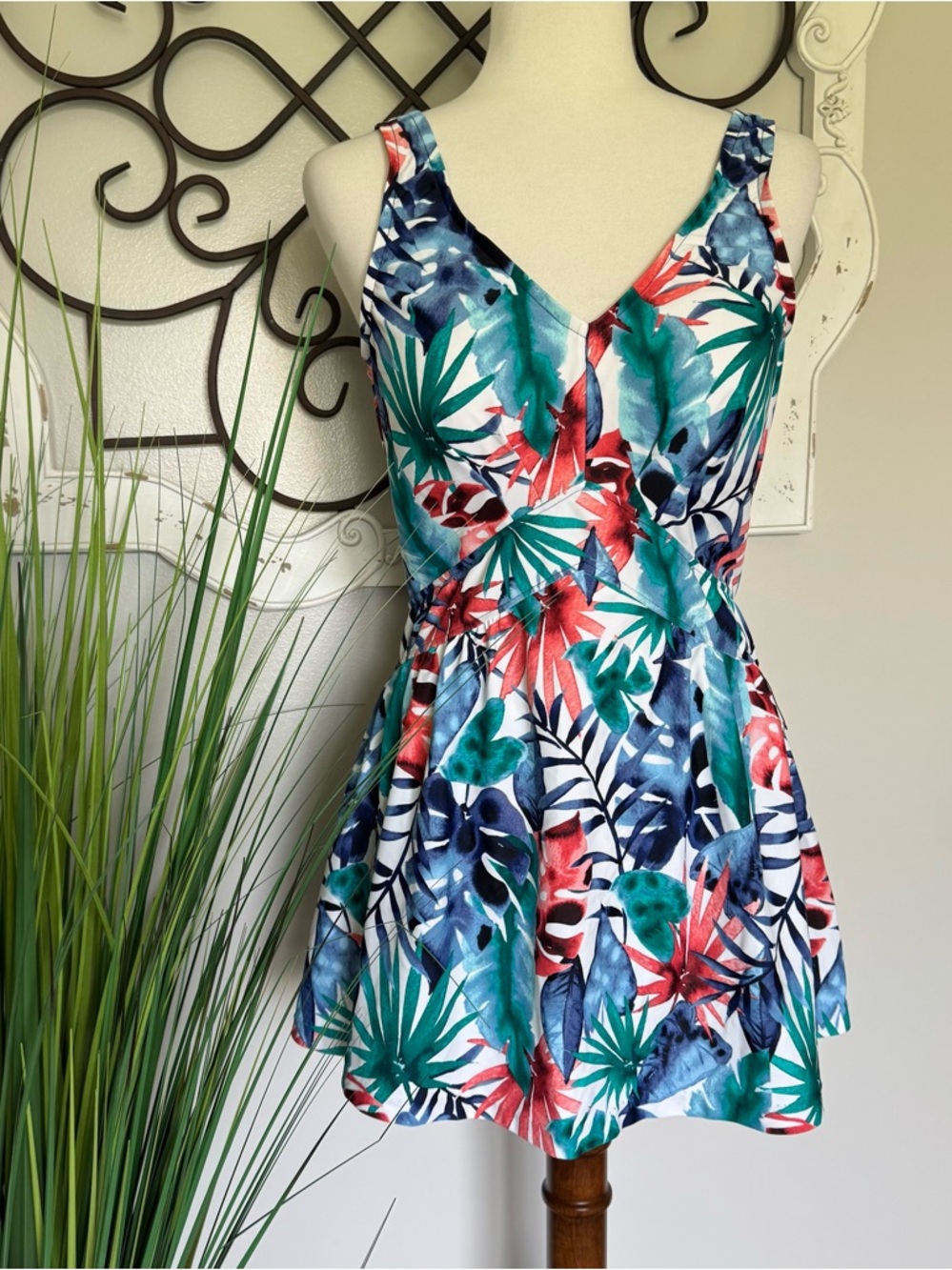 AZUL Size 16 One Piece Skater Style One Piece Swimsuit Swimdress
